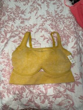 Women’s Structured Underwire Crop Bra - Yellow -